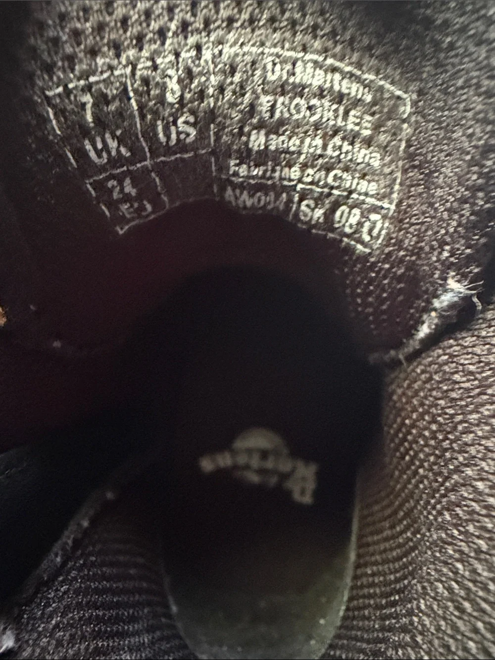 Dr. Martens Kids Union Jack Lace-Up Boots in Blue and Brown